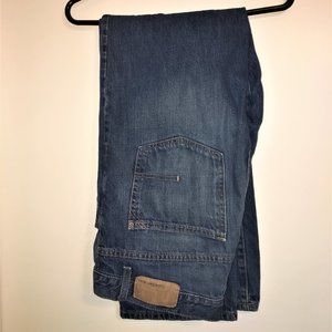 Clavin Klein, relaxed straight fit jeans.